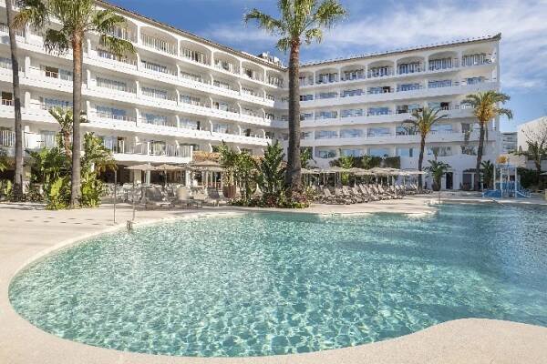 Hotel s bazénem 