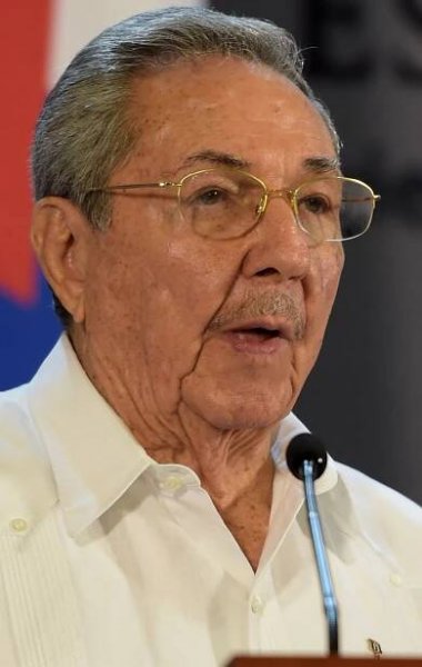 Raúl Castro – Wikipedia