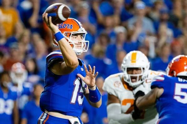 Florida Gators quarterback Graham Mertz looks to throw during a game between the Gators and Tennessee at the Swamp in Gainesville, Florida.