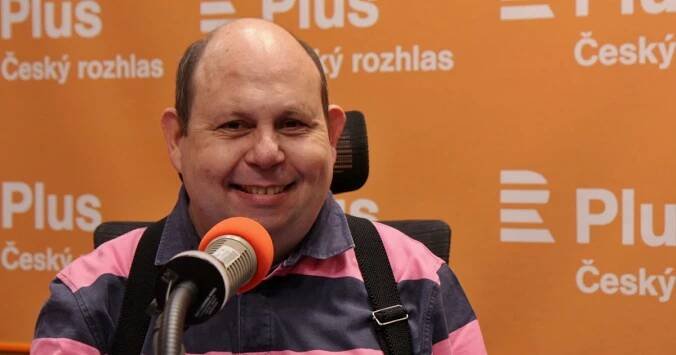 Pan mladší Klaus chce být ještě klausovitější než pan starší Klaus, říká Tomáš Cikrt