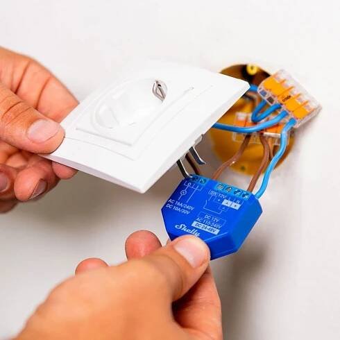 Shelly 1 Plus, spínací modul, WiFi