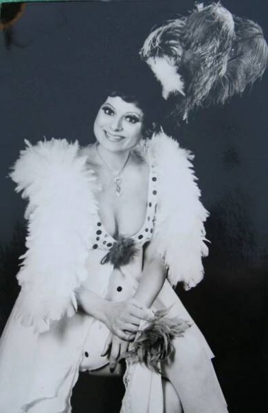 Maminka slavných hereček, operetní zpěvačka Hana Horká (61), zažívá dramatický rozvod: Muž mě opouští po 30 letech | Ahaprozeny.cz