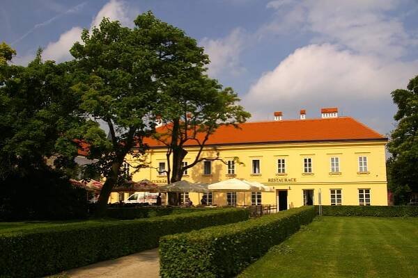 Zámecký hotel Lednice